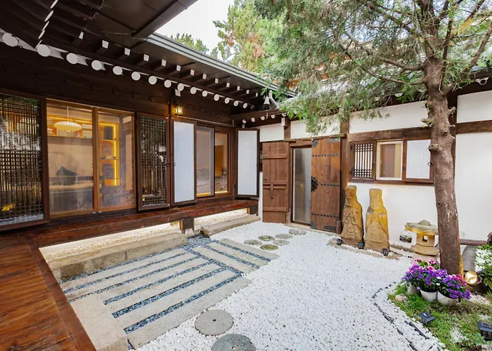 북촌 한옥 소소당 북촌 한옥 Traditional Hanok In Bukchon Hanok Village *