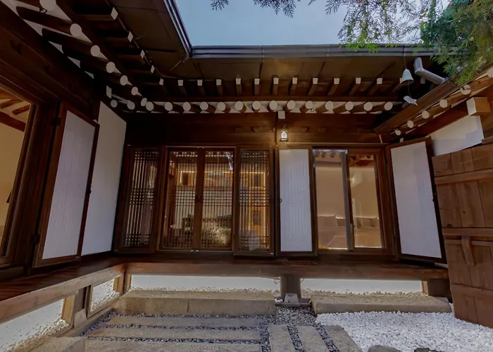 북촌 한옥 소소당 북촌 한옥 Traditional Hanok In Bukchon Hanok Village *