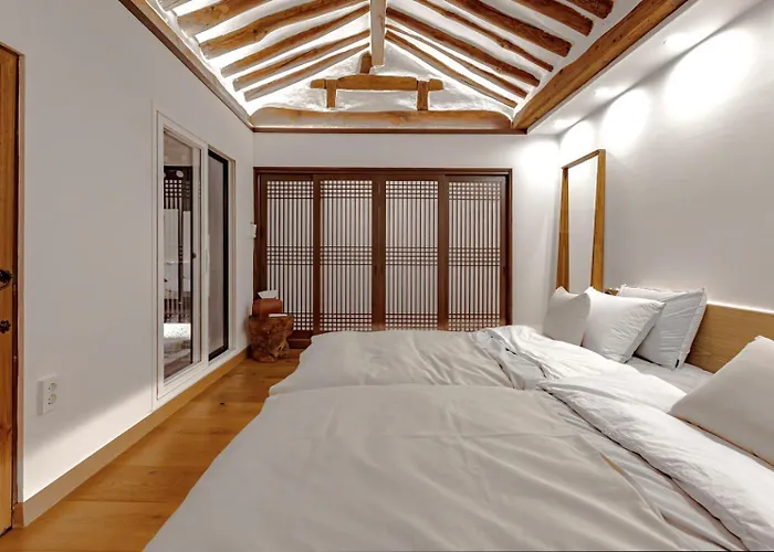 북촌 한옥 소소당 북촌 한옥 Traditional Hanok In Bukchon Hanok Village * Seúl